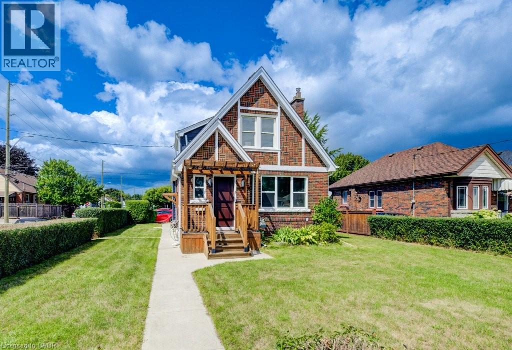 28 Barons Avenue S, Hamilton, Ontario  L8K 2X9 - Photo 3 - 40812447