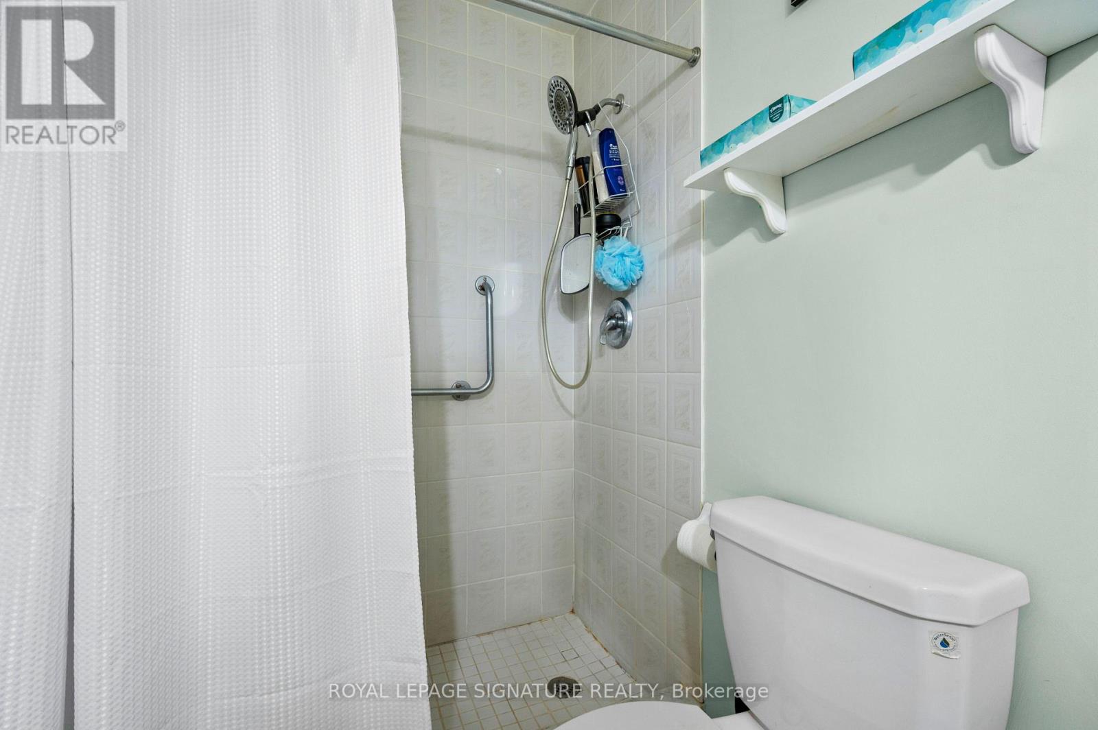 205 - 3 Dayspring Circle, Brampton (Goreway Drive Corridor), Ontario  L6P 1B7 - Photo 24 - W12898578