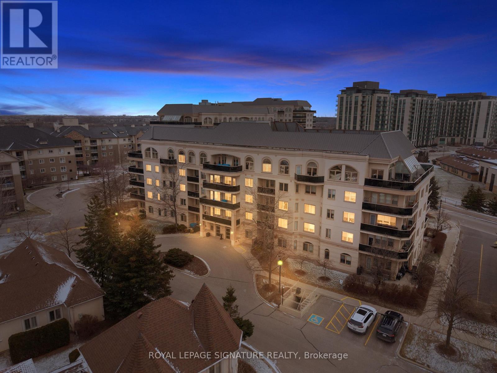 205 - 3 Dayspring Circle, Brampton (Goreway Drive Corridor), Ontario  L6P 1B7 - Photo 47 - W12898578