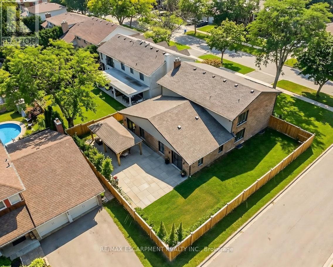 251 Glen Afton Drive, Burlington (Shoreacres), Ontario  L7L 1G8 - Photo 49 - W12898604