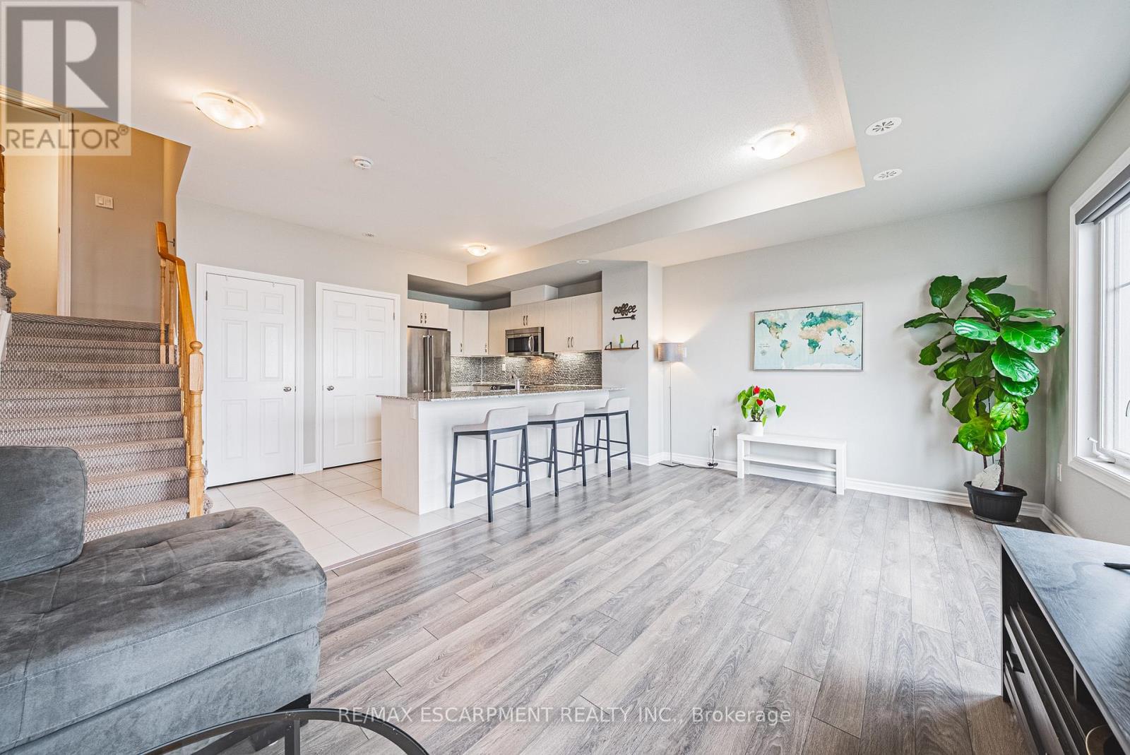 13-04 - 2420 Baronwood Drive, Oakville (Wm Westmount), Ontario  L6M 0X6 - Photo 6 - W12898646