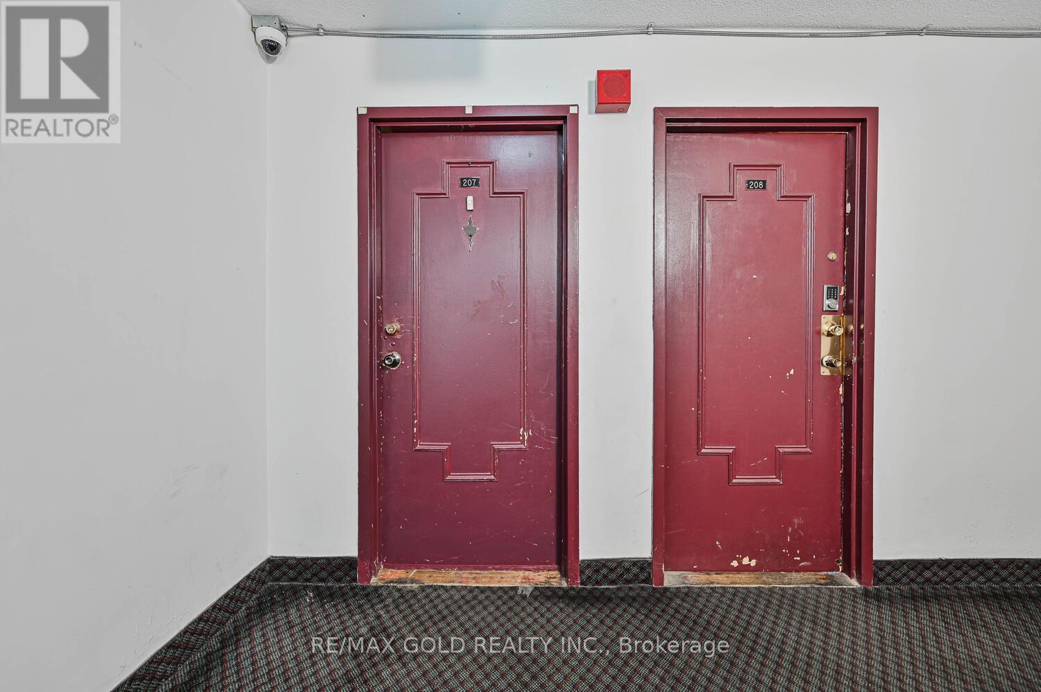 207 - 60 Stevenson Road N, Toronto (Mount Olive-Silverstone-Jamestown), Ontario  M9V 2B4 - Photo 13 - W12898682