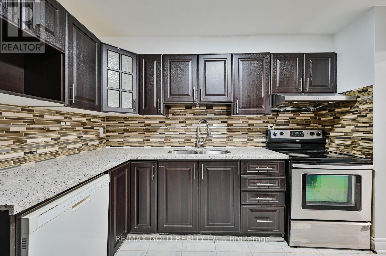 207 - 60 Stevenson Road N, Toronto (Mount Olive-Silverstone-Jamestown), Ontario  M9V 2B4 - Photo 26 - W12898682