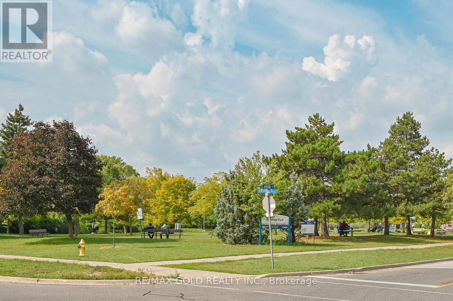 207 - 60 Stevenson Road N, Toronto (Mount Olive-Silverstone-Jamestown), Ontario  M9V 2B4 - Photo 9 - W12898682