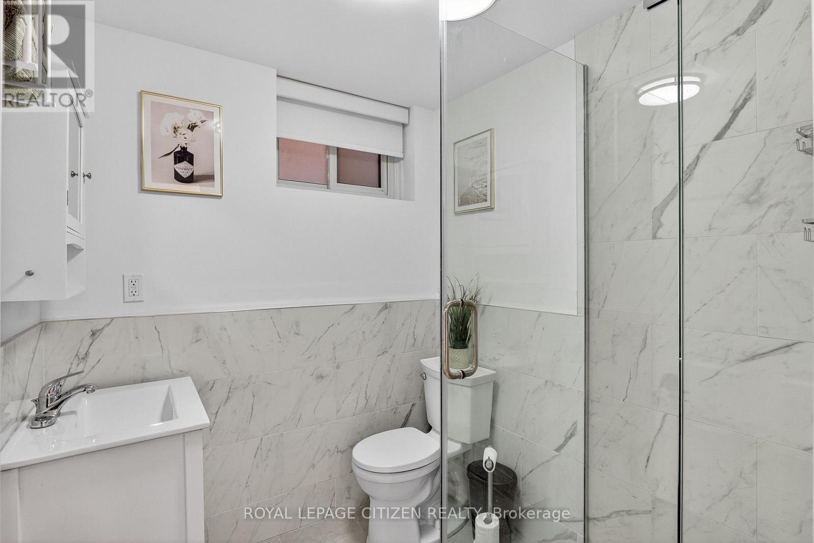 Lower - 44 Prescott Avenue, Toronto (Weston-Pellam Park), Ontario  M6N 3G5 - Photo 10 - W12898692