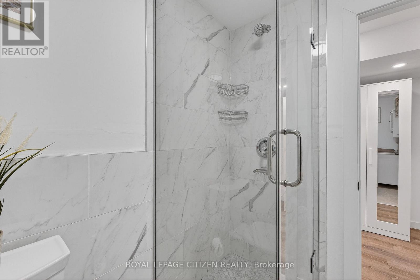 Lower - 44 Prescott Avenue, Toronto (Weston-Pellam Park), Ontario  M6N 3G5 - Photo 11 - W12898692