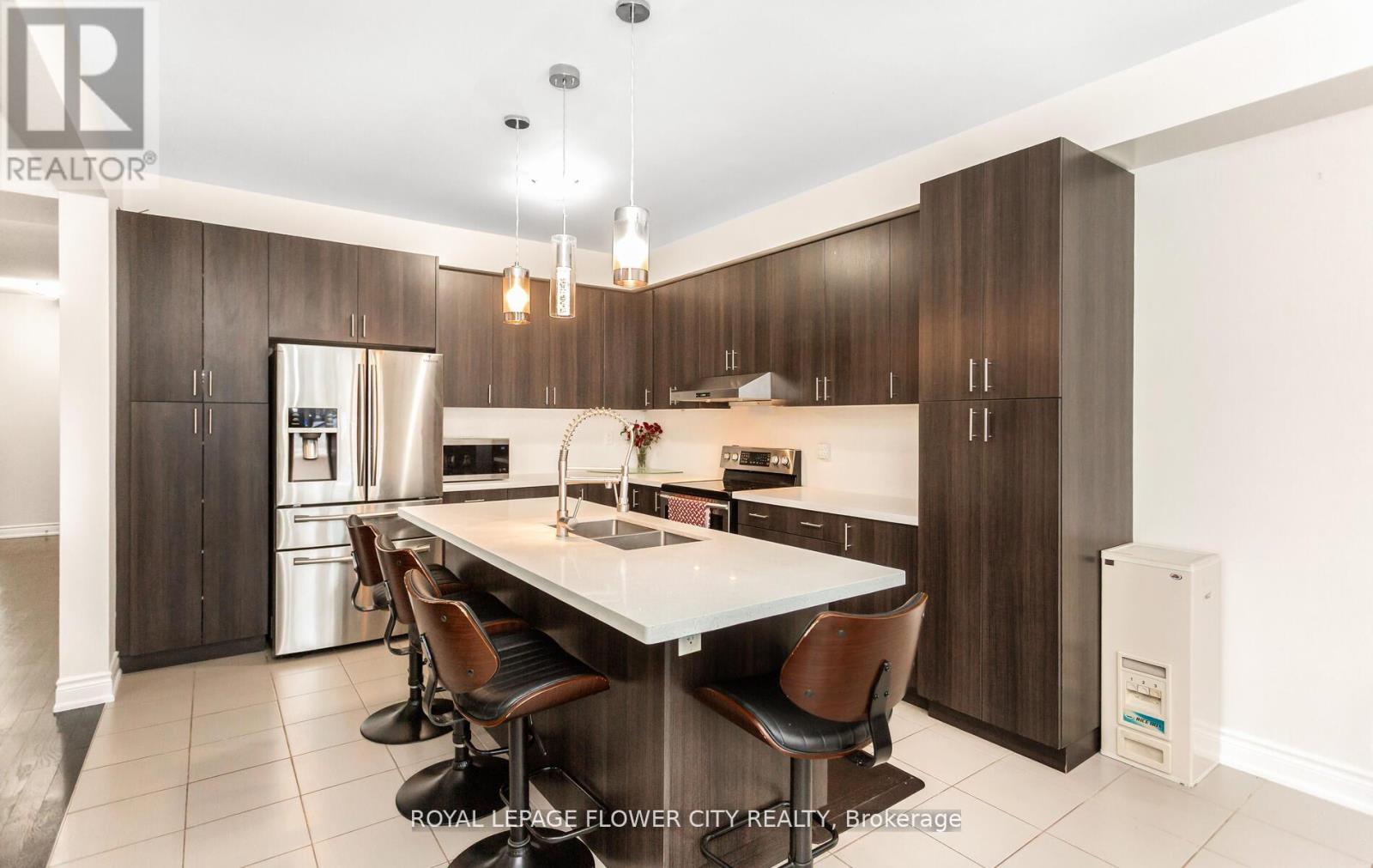 125 Lionhead Golf Club Road, Brampton (Bram West), Ontario  L6Y 6C2 - Photo 10 - W12898694