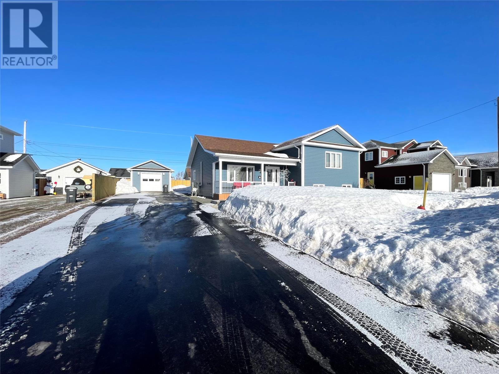 17 Sampson Crescent, Grand Falls-Windsor, Newfoundland & Labrador  A2B 0B3 - Photo 2 - 1295148