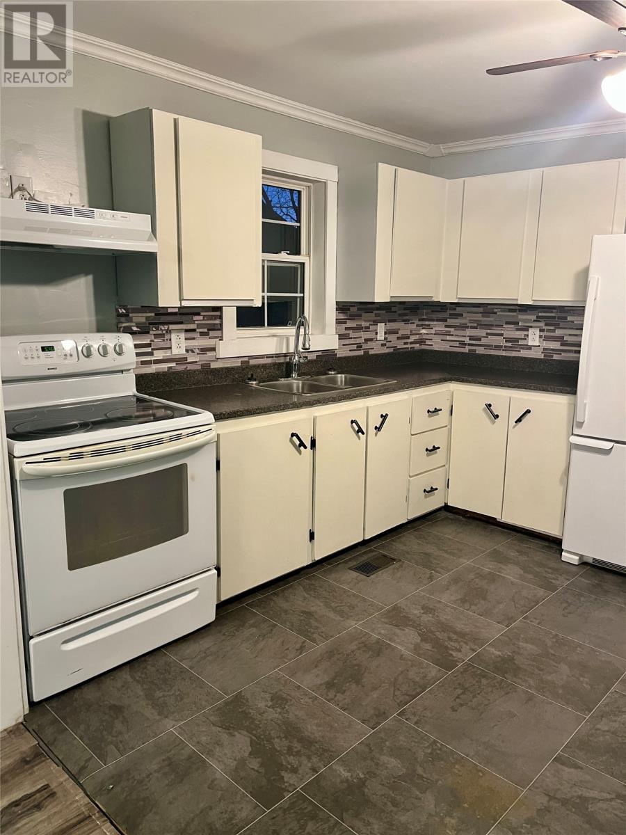 12 Seventeenth Avenue, Grand Falls-Windsor, Newfoundland & Labrador  A2B 1B7 - Photo 7 - 1295125