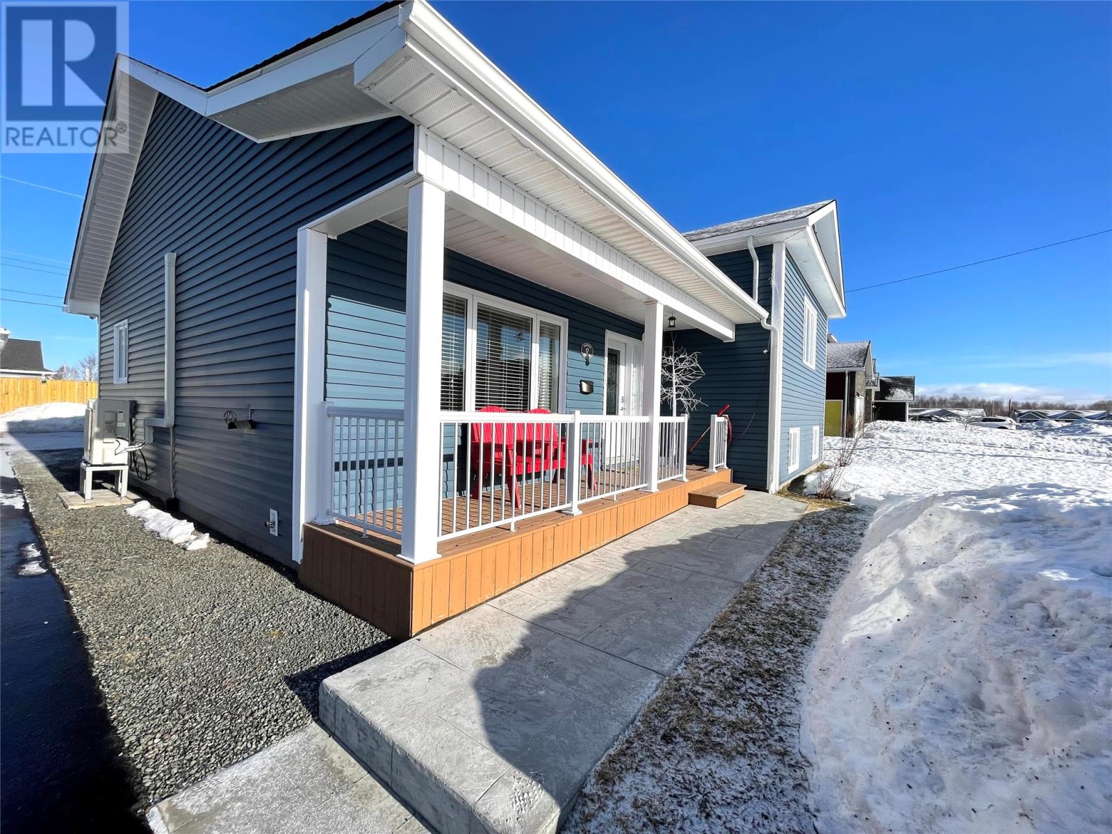 17 Sampson Crescent, Grand Falls-Windsor, Newfoundland & Labrador  A2B 0B3 - Photo 3 - 1295148