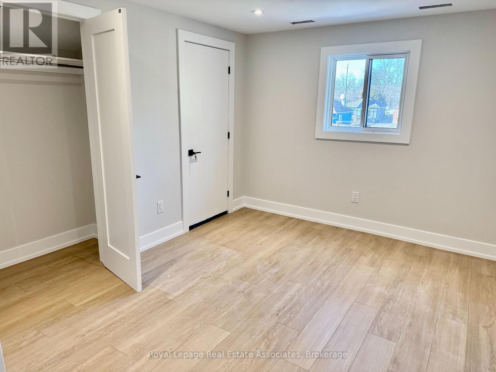 Unit 3 - 246 Marlborough Street, Brantford, Ontario  N3S 4T3 - Photo 11 - X12898622