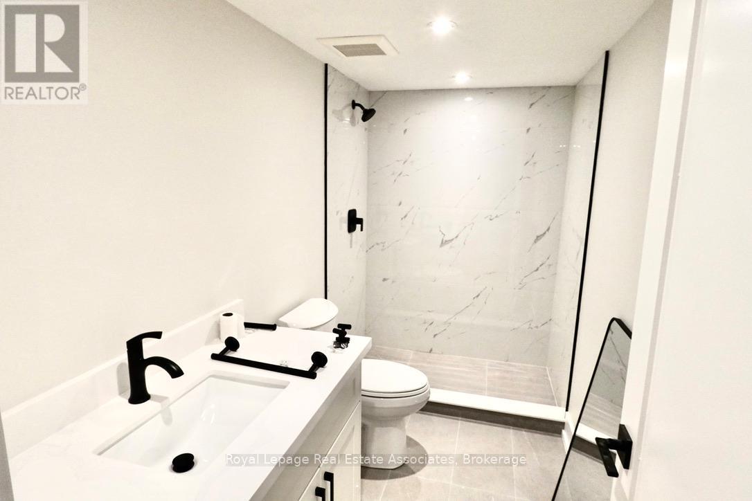 Unit 5 - 246 Marlborough Street, Brantford, Ontario  N3S 4T3 - Photo 5 - X12898634