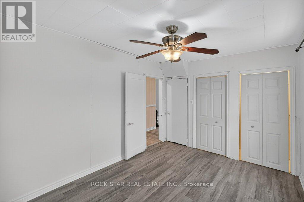 71 Teal Avenue, Hamilton (Lakeshore), Ontario  L8E 3B3 - Photo 17 - X12898680