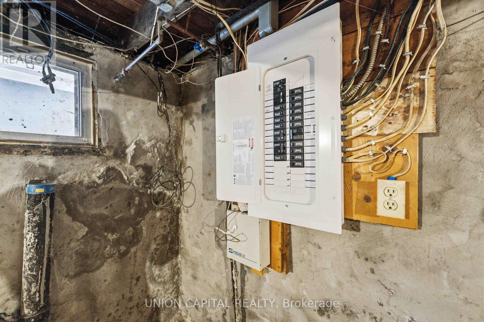 103 Case Street, Hamilton (Stipley), Ontario  L8L 3G8 - Photo 24 - X12898718