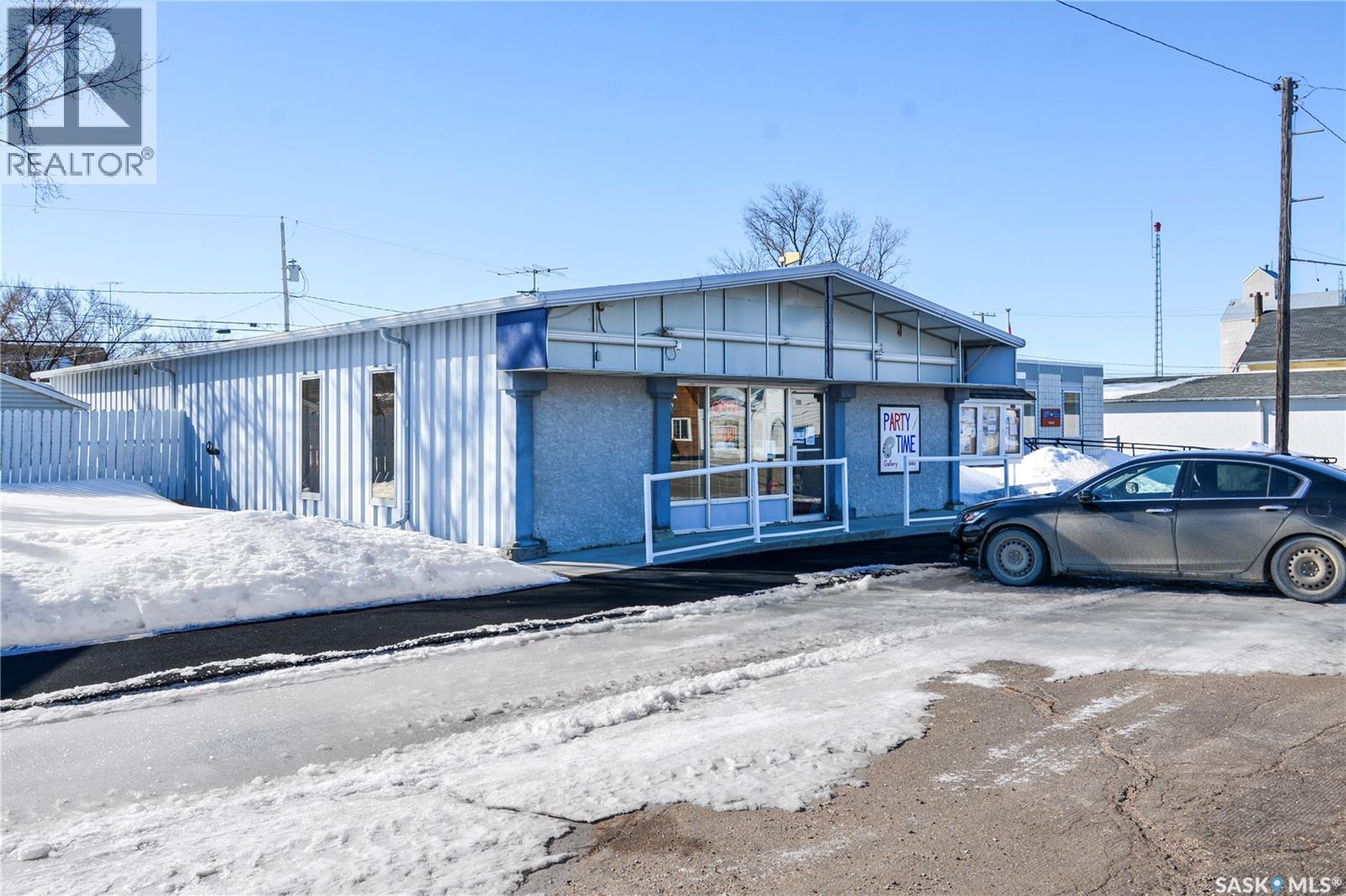 125 Elgin Street, Govan, Saskatchewan  S0G 1Z0 - Photo 2 - SK030669