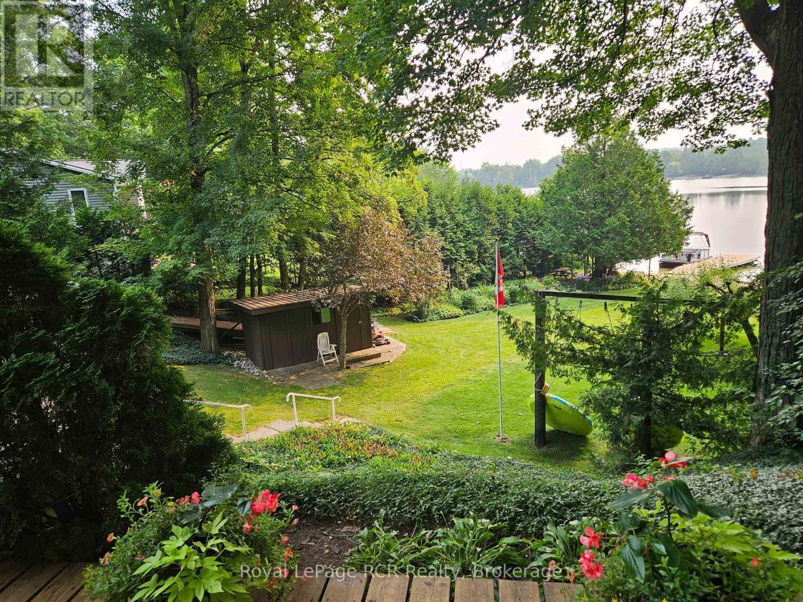 120 Mccullough Lake Drive, Chatsworth, Ontario  N0H 2V0 - Photo 2 - X12853812