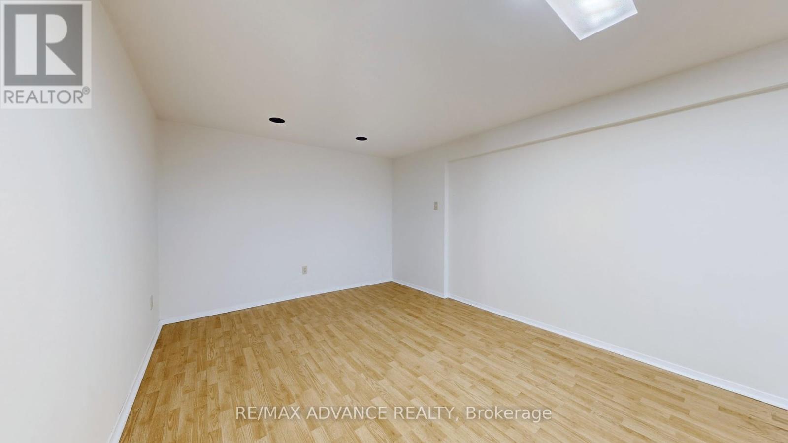 Lower - 49 Havenview Road, Toronto (Agincourt South-Malvern West), Ontario  M1S 3A4 - Photo 11 - E12854254