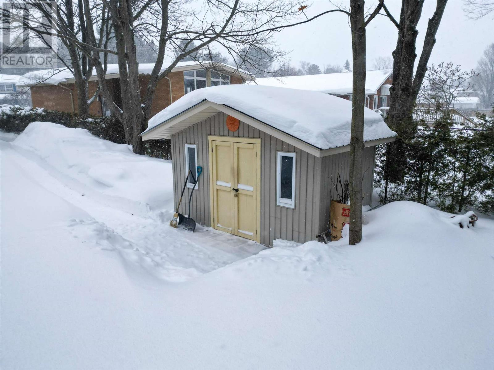 11 Hussey St, Sault Ste. Marie, Ontario  P6A 4N3 - Photo 14 - SM260483