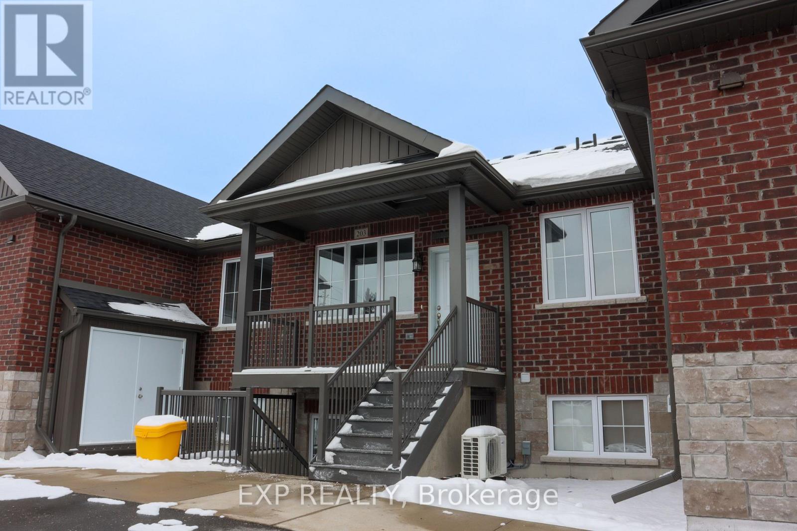 203 - 15 Arthur Street, Cramahe, Ontario  K0K 1S0 - Photo 2 - X12748770