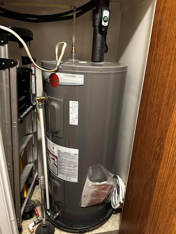 925 Telfer Street, Winnipeg, Manitoba  R2G 2Y7 - Photo 11 - 202604406