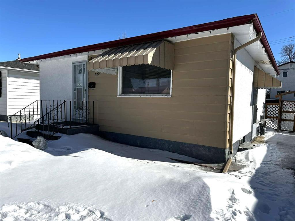 925 Telfer Street, Winnipeg, Manitoba  R2G 2Y7 - Photo 12 - 202604406