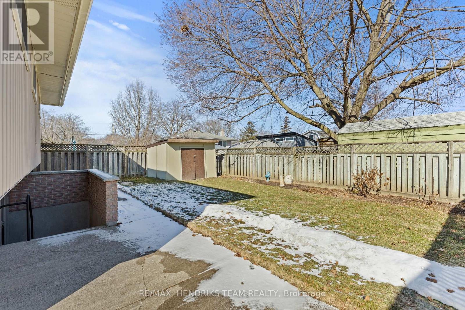 5 Sheridan Drive, St. Catharines, Ontario  L2M 6N8 - Photo 38 - X12843534