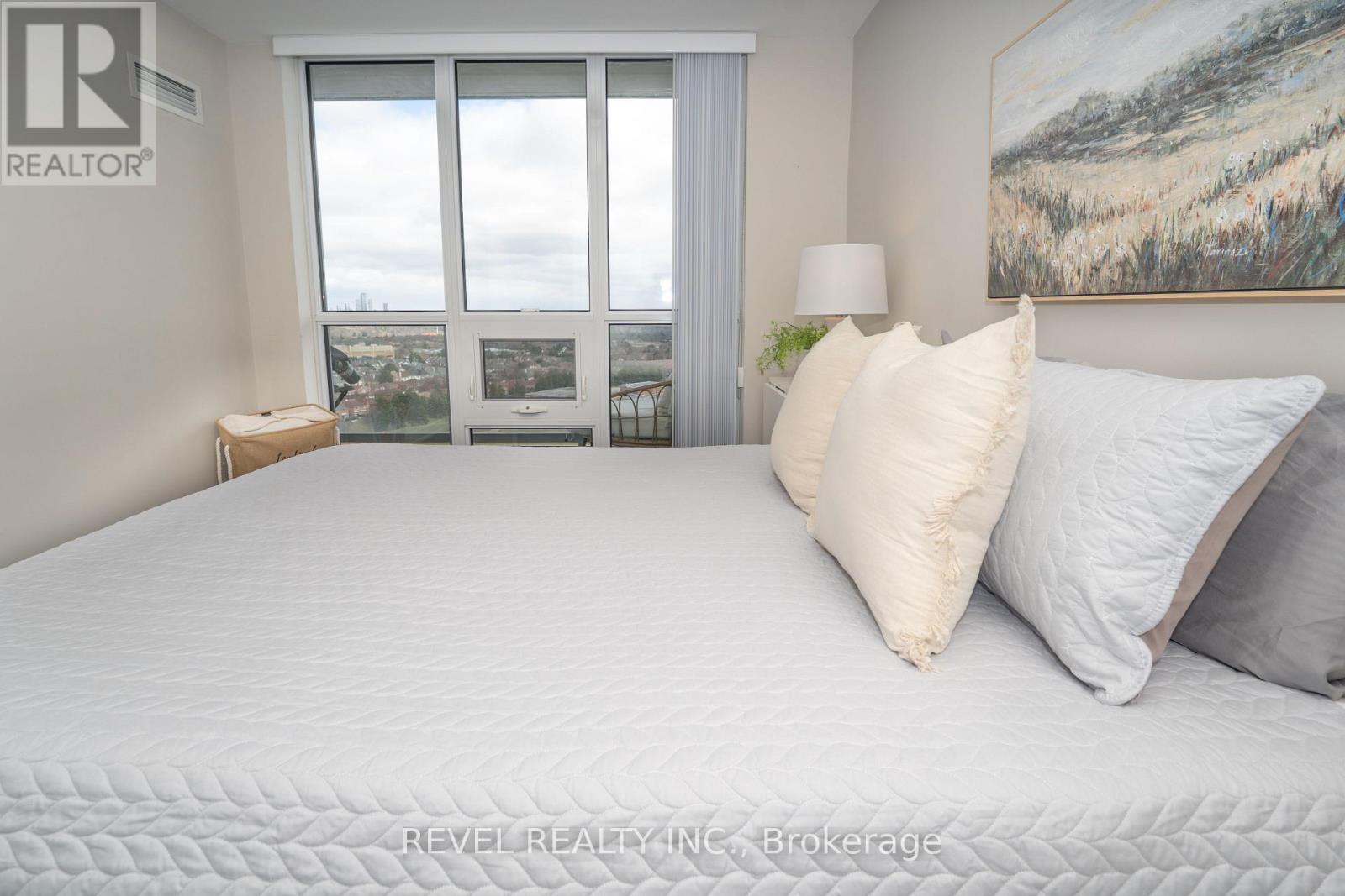 1705 - 4633 Glen Erin Drive, Mississauga, Ontario  L5M 0Y6 - Photo 17 - W12882068