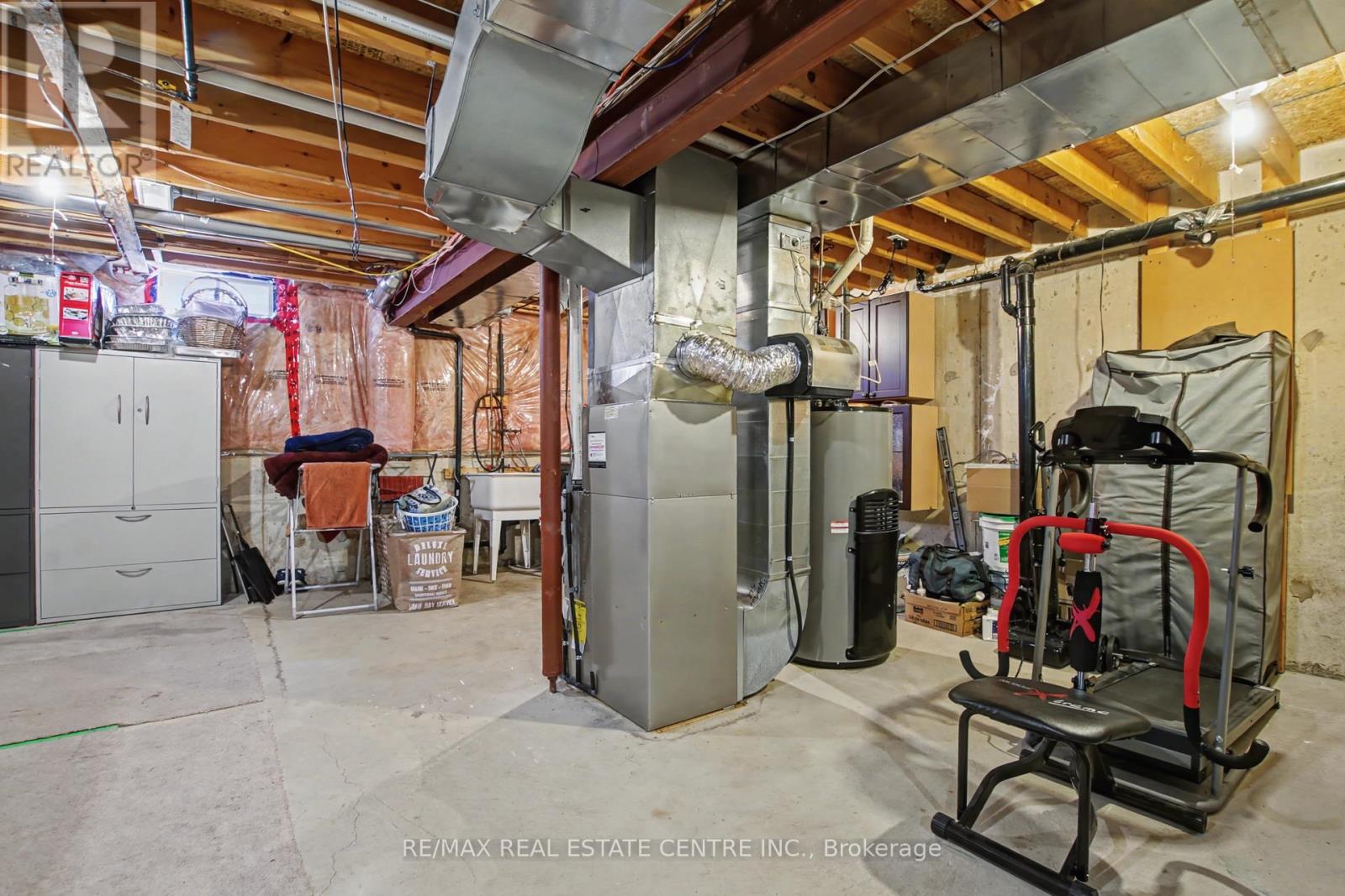 21 Vermont Road, Brampton (Fletcher's Meadow), Ontario  L7A 3G3 - Photo 28 - W12898696