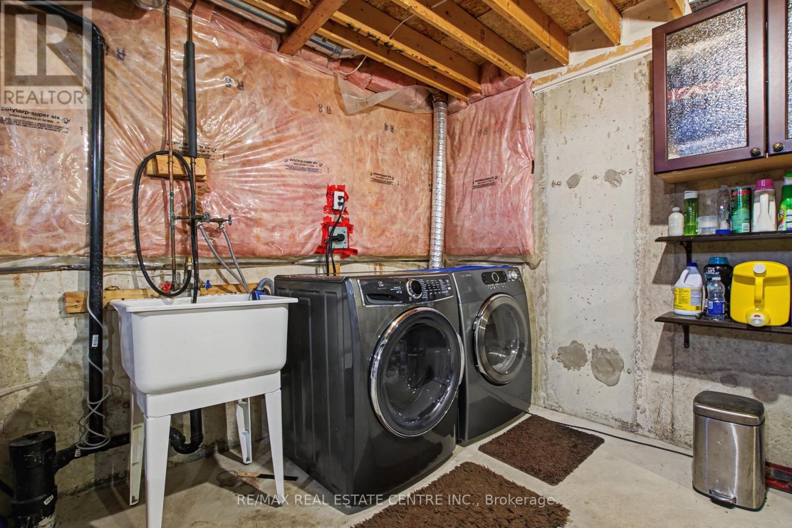 21 Vermont Road, Brampton (Fletcher's Meadow), Ontario  L7A 3G3 - Photo 30 - W12898696