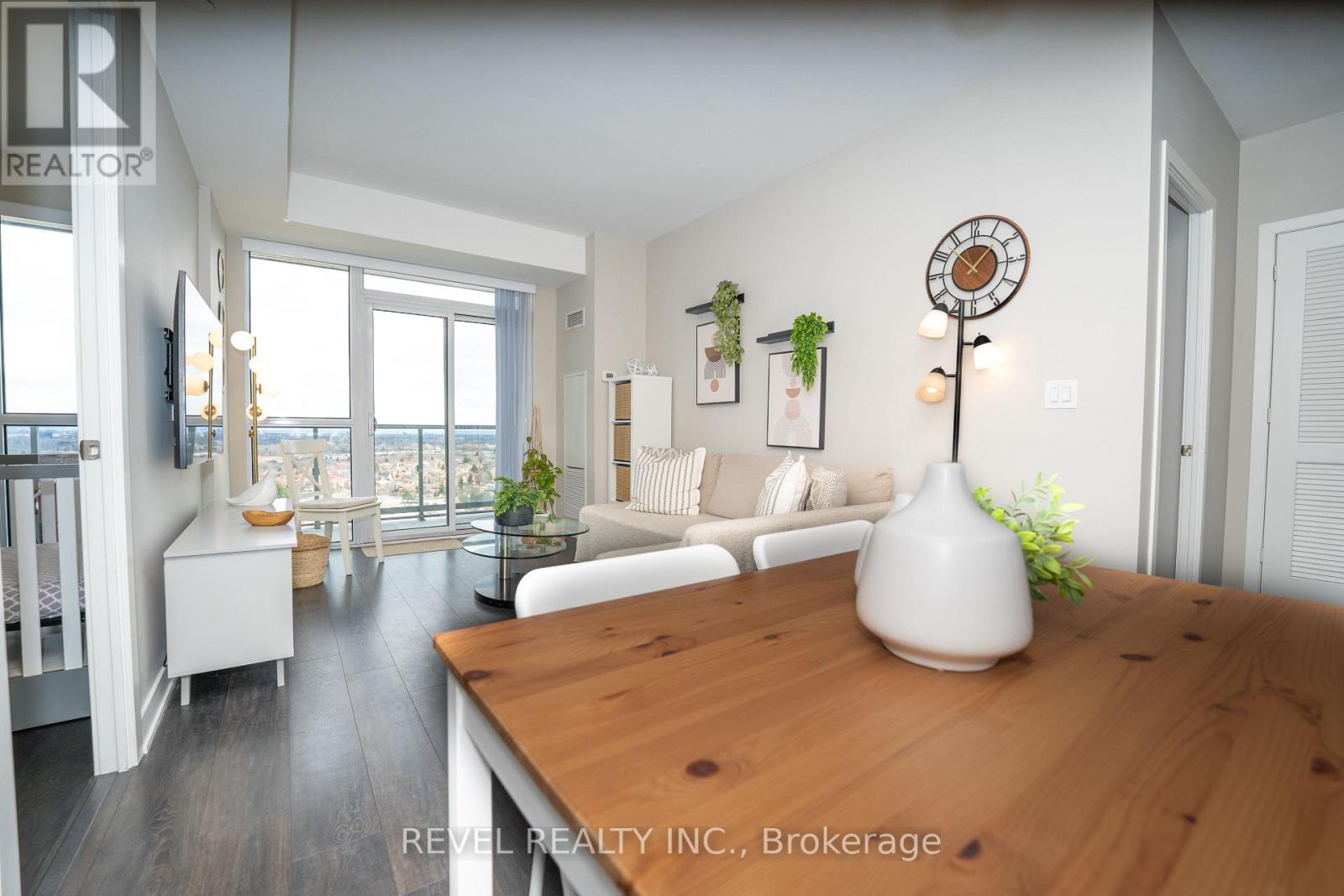 1705 - 4633 Glen Erin Drive, Mississauga, Ontario  L5M 0Y6 - Photo 7 - W12882068