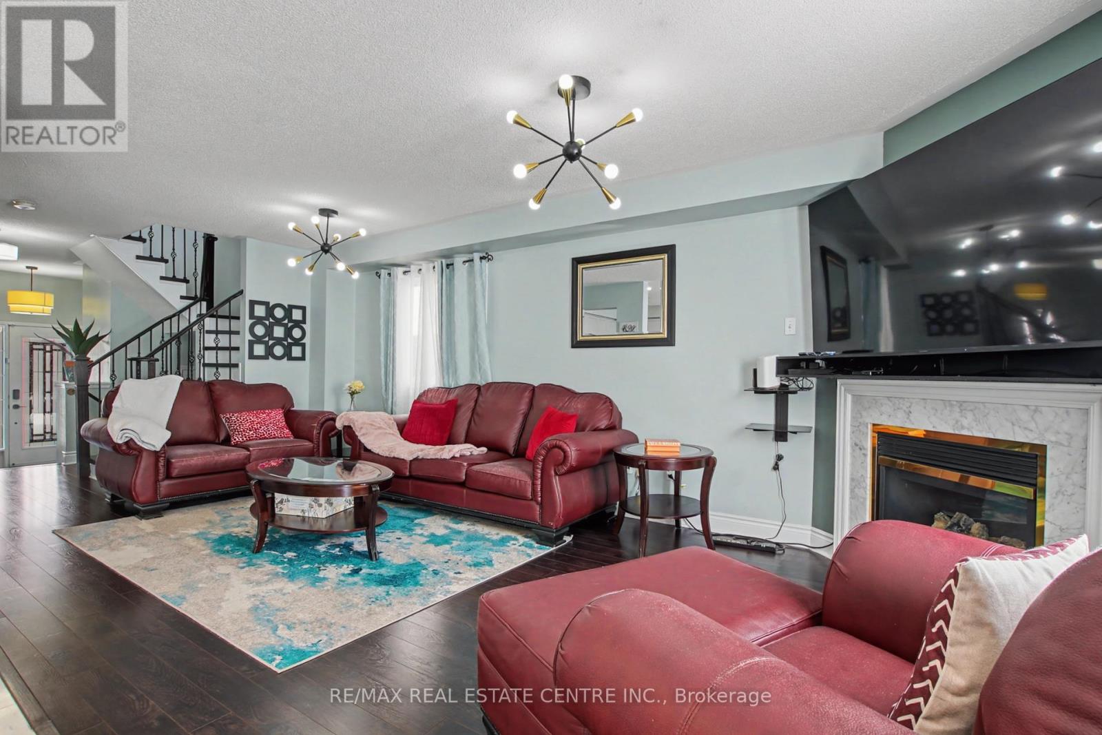 21 Vermont Road, Brampton (Fletcher's Meadow), Ontario  L7A 3G3 - Photo 7 - W12898696