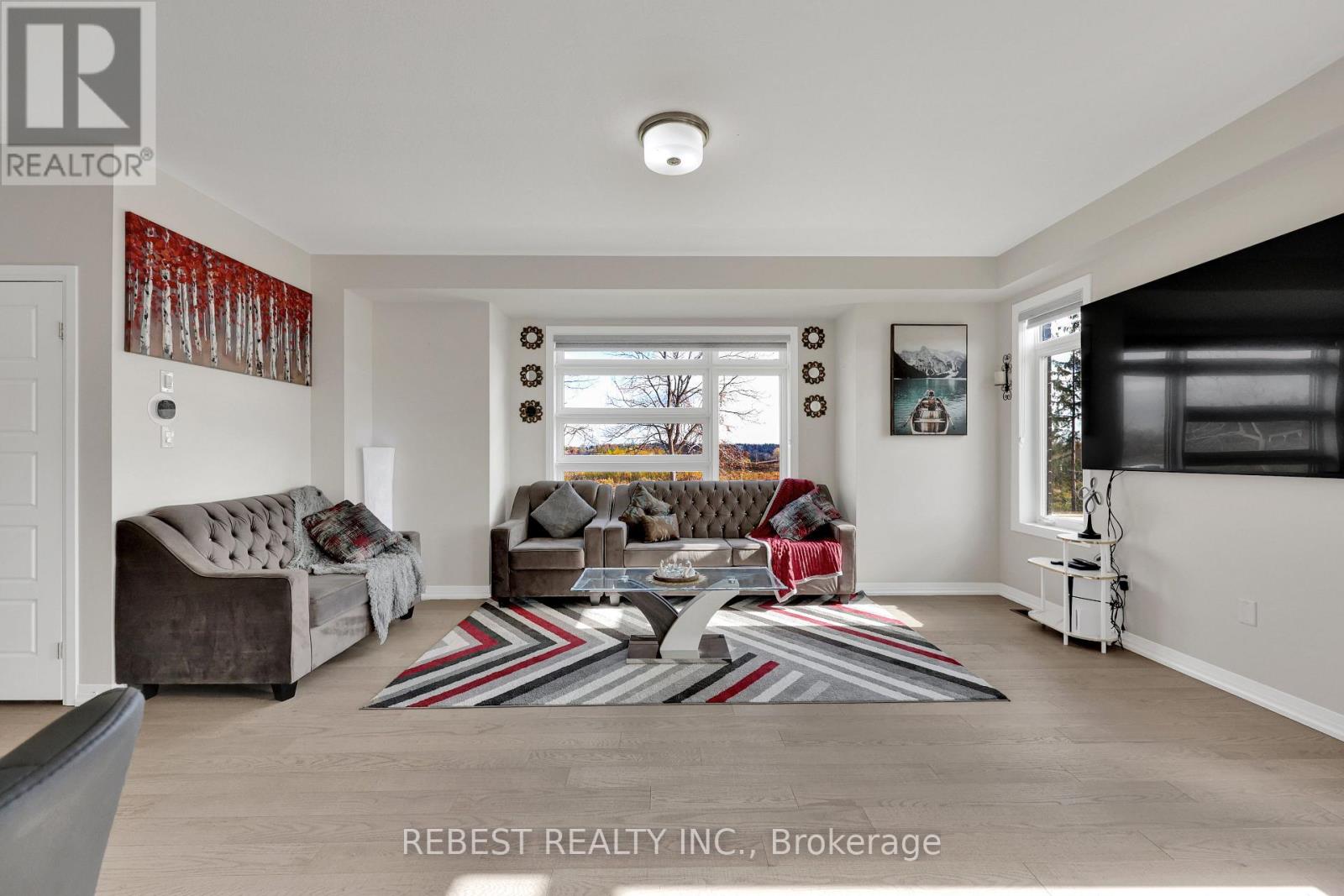 130 Hitchman Street, Brant (Paris), Ontario  N3L 0N6 - Photo 13 - X12498964