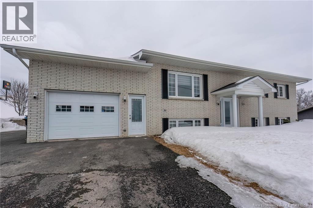 835 Walker Street, Grand Falls, New Brunswick  E3Z 1A4 - Photo 5 - NB134719