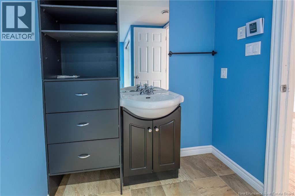 835 Walker Street, Grand Falls, New Brunswick  E3Z 1A4 - Photo 34 - NB134719