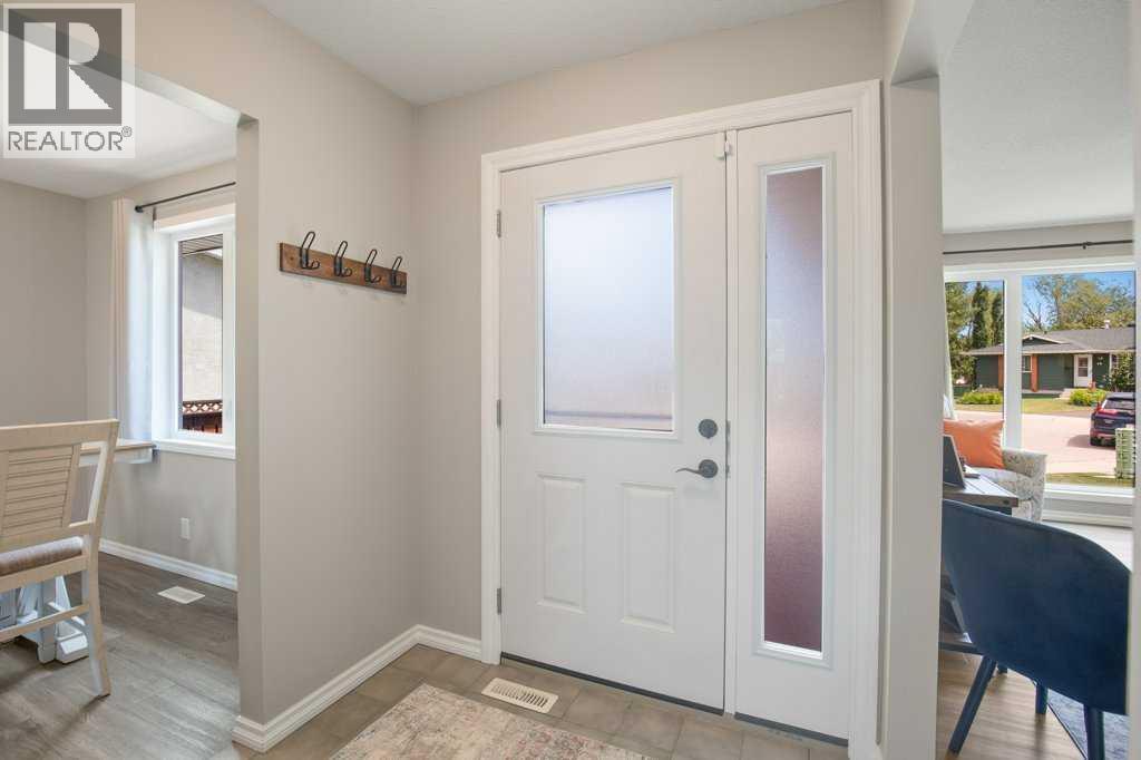 36 Harvey Close, Red Deer, Alberta  T4N 6C4 - Photo 23 - A2235898