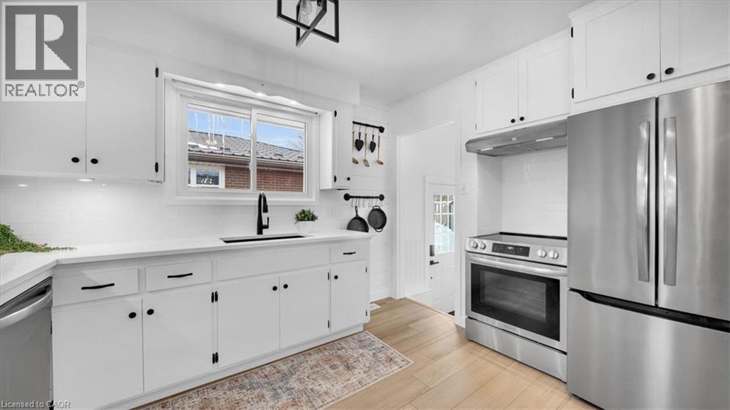 10 Rossford Crescent, Kitchener, Ontario  N2M 2H7 - Photo 13 - 40807870