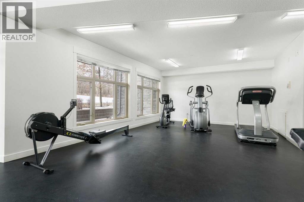 227, 15 Aspenmont Heights Sw, Calgary, Alberta  T3H 0E3 - Photo 36 - A2293655