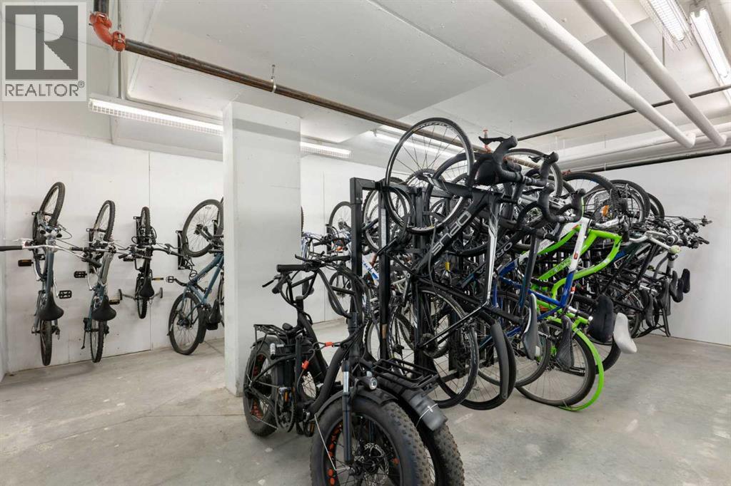 227, 15 Aspenmont Heights Sw, Calgary, Alberta  T3H 0E3 - Photo 40 - A2293655