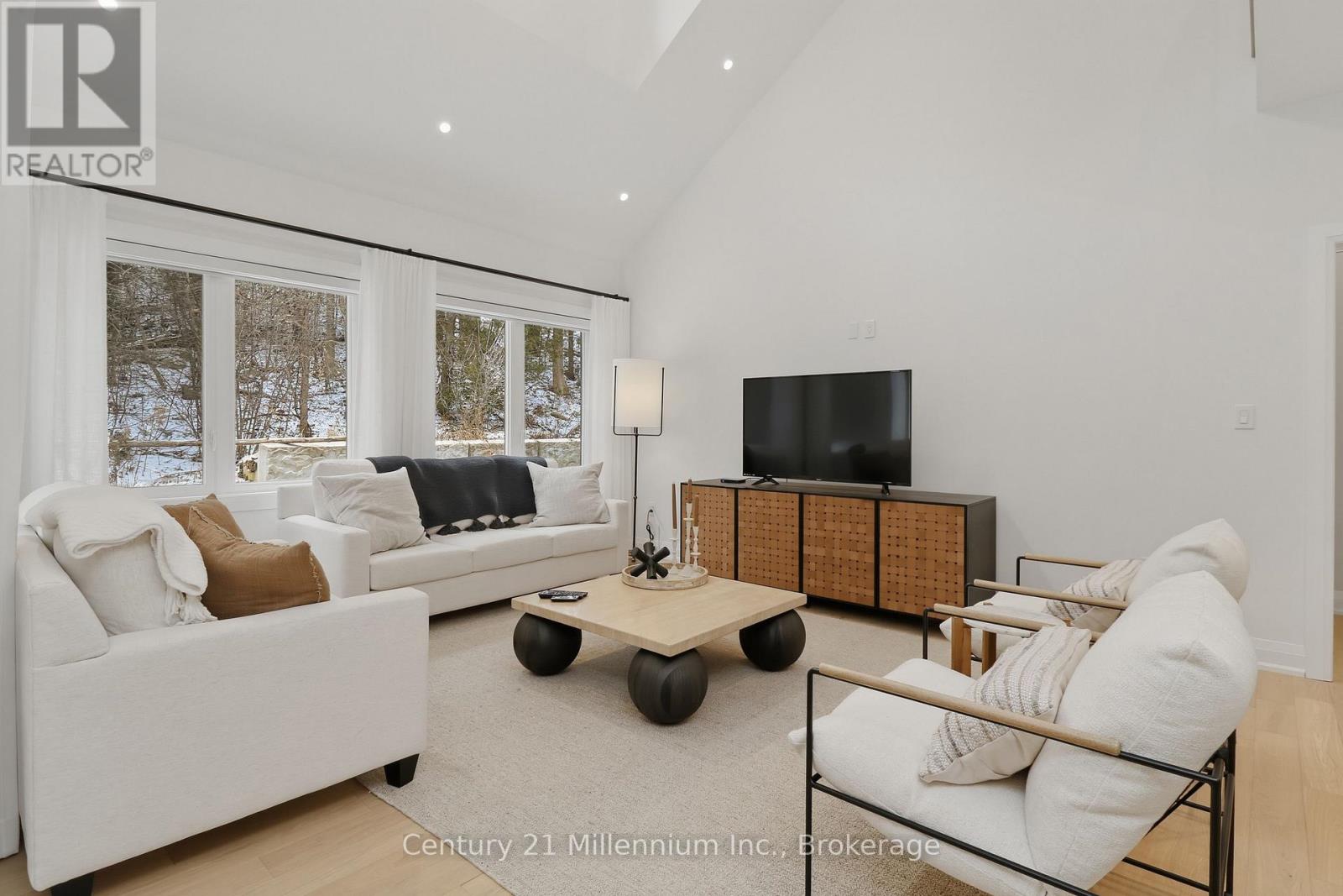 4 - 128 Beacon Drive, Blue Mountains, Ontario  N0H 2P0 - Photo 19 - X12886398