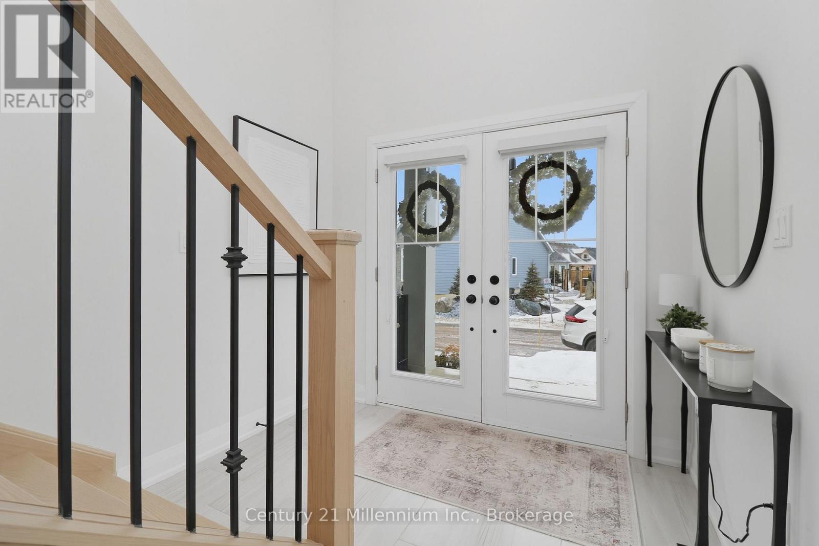 4 - 128 Beacon Drive, Blue Mountains, Ontario  N0H 2P0 - Photo 2 - X12886398