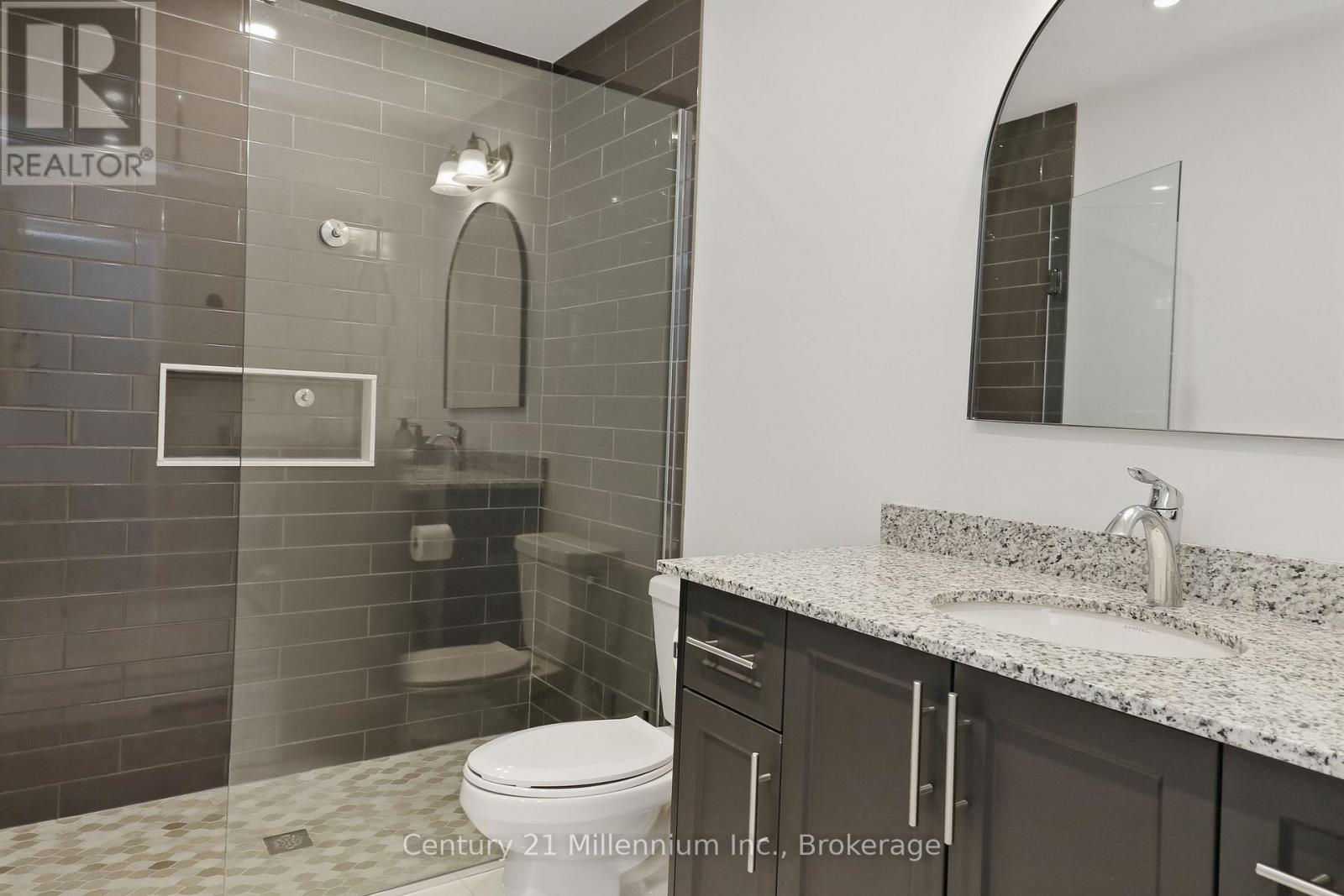 4 - 128 Beacon Drive, Blue Mountains, Ontario  N0H 2P0 - Photo 31 - X12886398