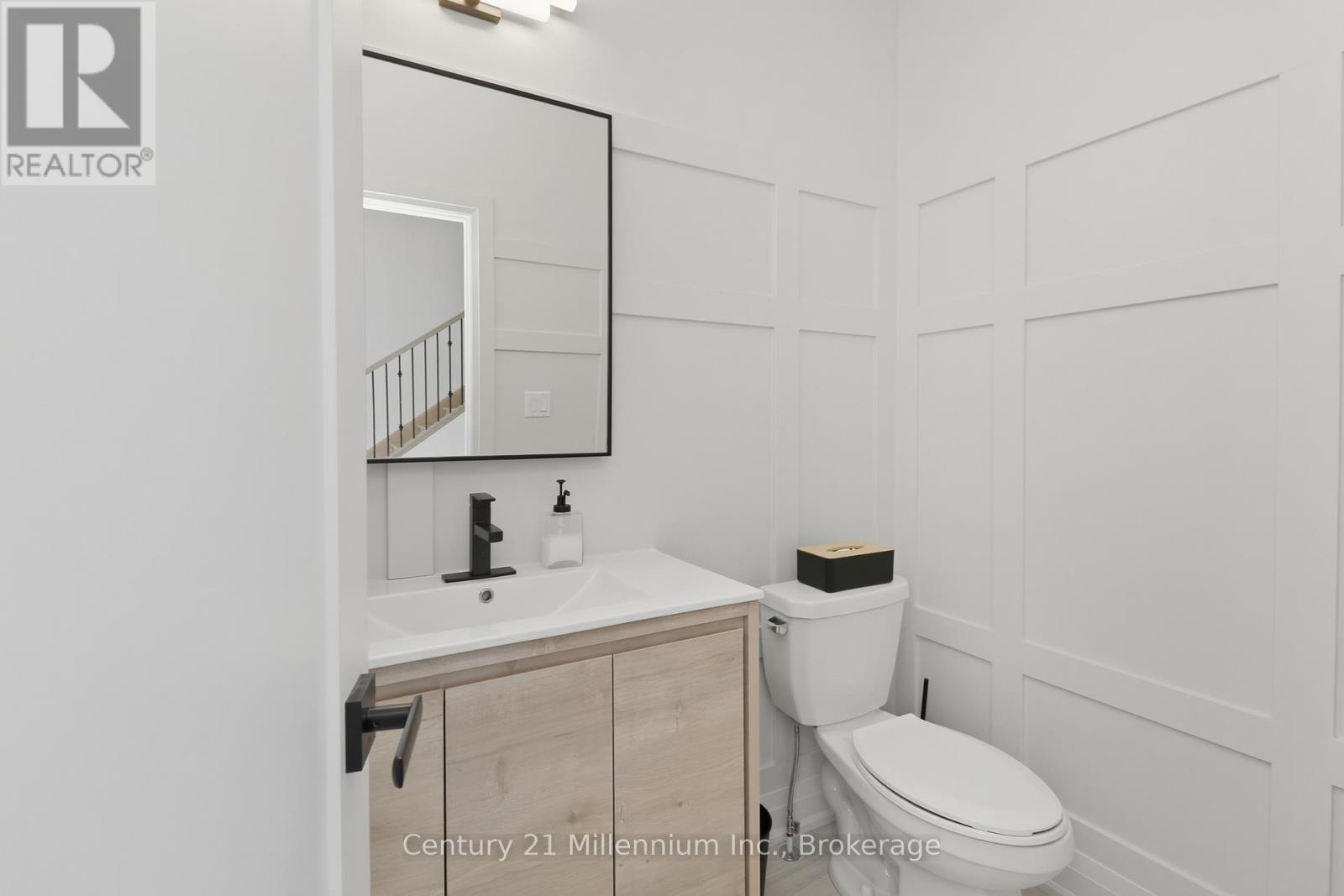 4 - 128 Beacon Drive, Blue Mountains, Ontario  N0H 2P0 - Photo 3 - X12886398