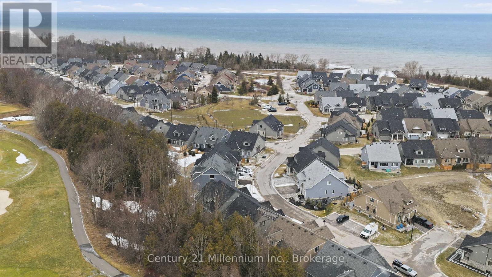 4 - 128 Beacon Drive, Blue Mountains, Ontario  N0H 2P0 - Photo 43 - X12886398