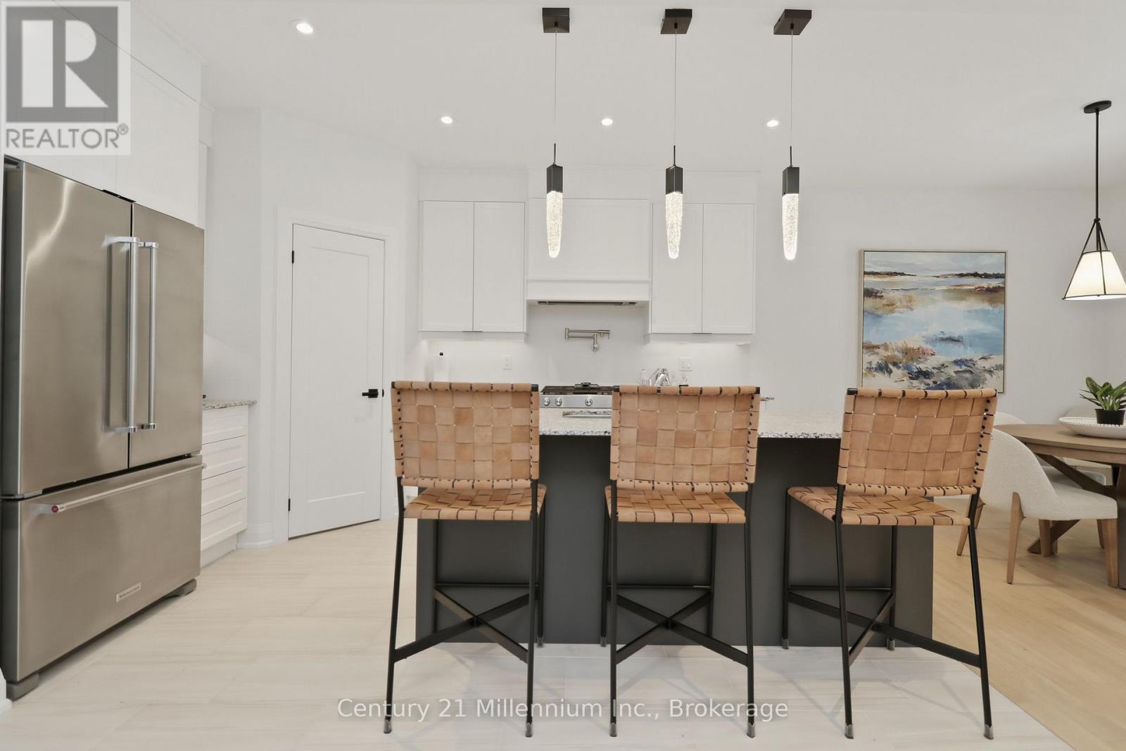 4 - 128 Beacon Drive, Blue Mountains, Ontario  N0H 2P0 - Photo 6 - X12886398