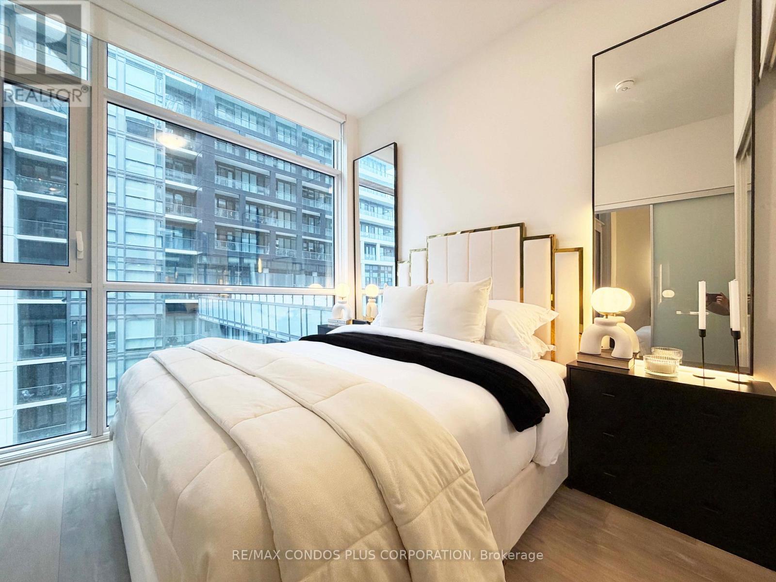 1113 - 60 Princess Street, Toronto, Ontario  M5A 2C7 - Photo 9 - C12868378