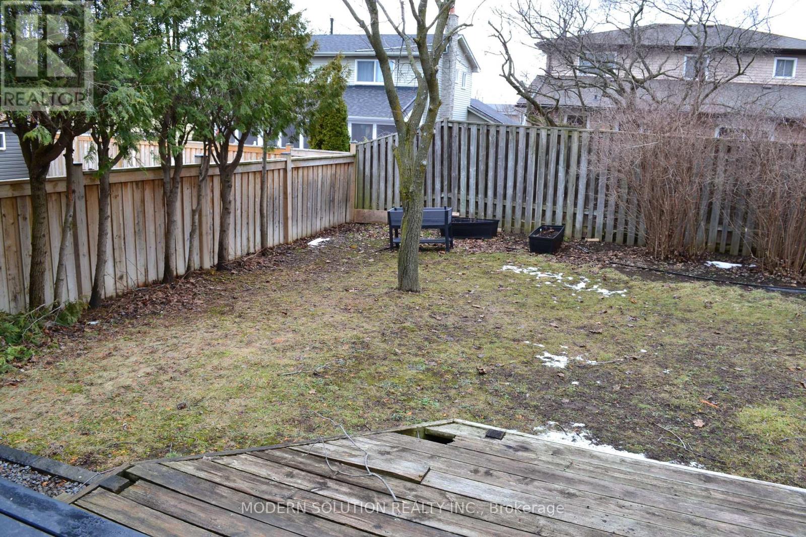 65 Manning Crescent, Newmarket (Gorham-College Manor), Ontario  L3Y 6H3 - Photo 29 - N12890362