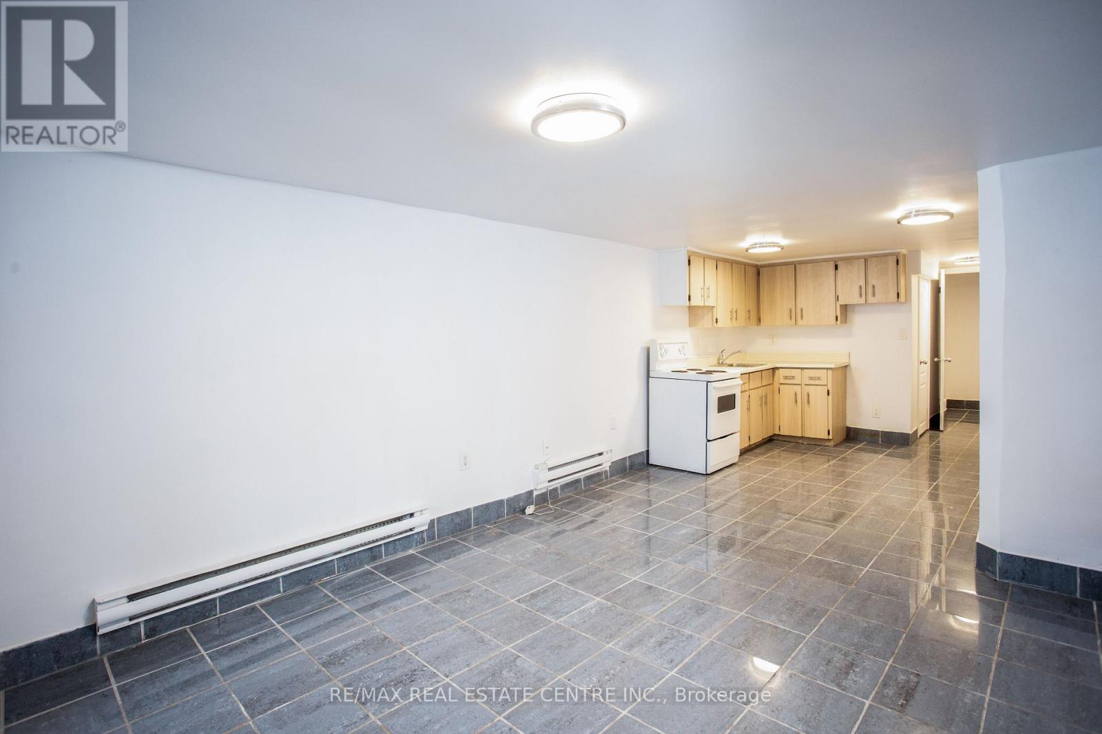 213 Indian Road, Toronto (High Park-Swansea), Ontario  M6R 2W7 - Photo 34 - W12898574