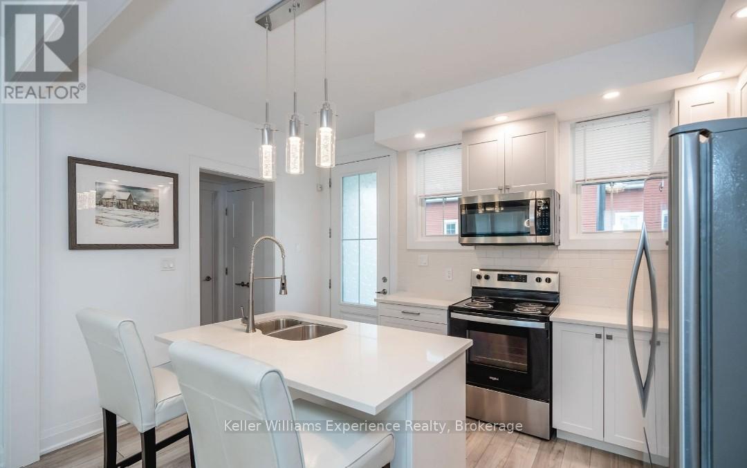 30 Samantha Lane, Midland, Ontario  L4R 0H4 - Photo 12 - S12898722