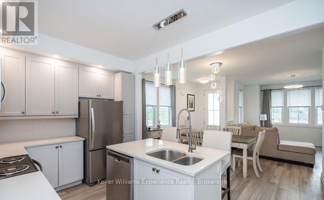 30 Samantha Lane, Midland, Ontario  L4R 0H4 - Photo 9 - S12898722