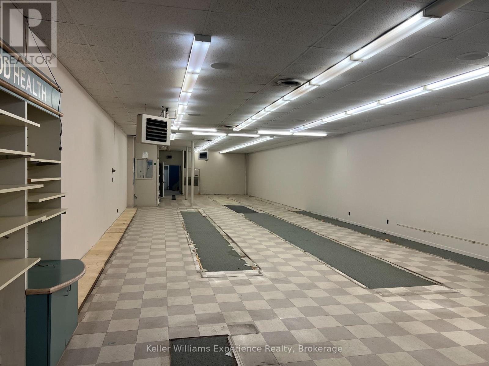 276 King Street, Midland, Ontario  L4R 3M6 - Photo 4 - S12898946